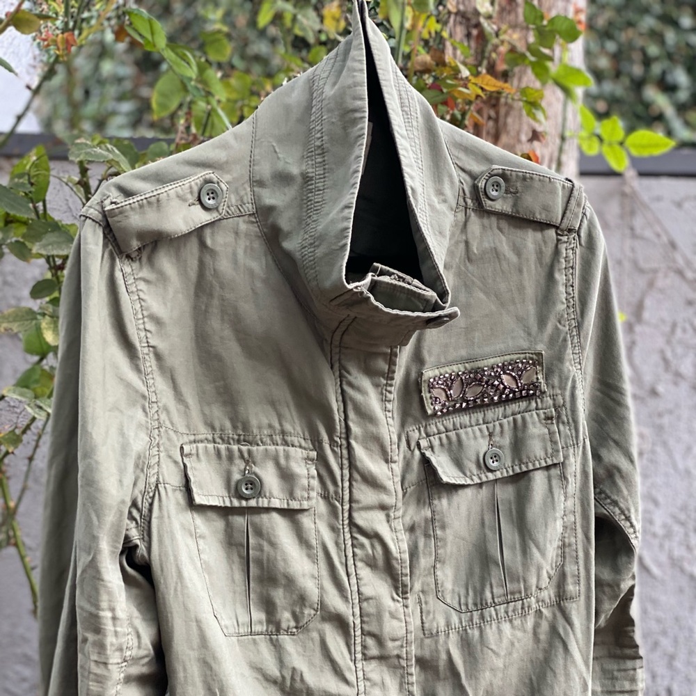 H&M L.O.G.G. green military shirt/jacket. Size 14 good condition.